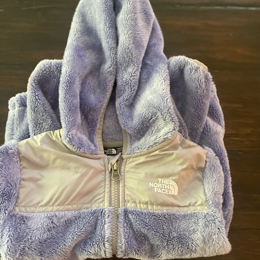 Girls north face fleece